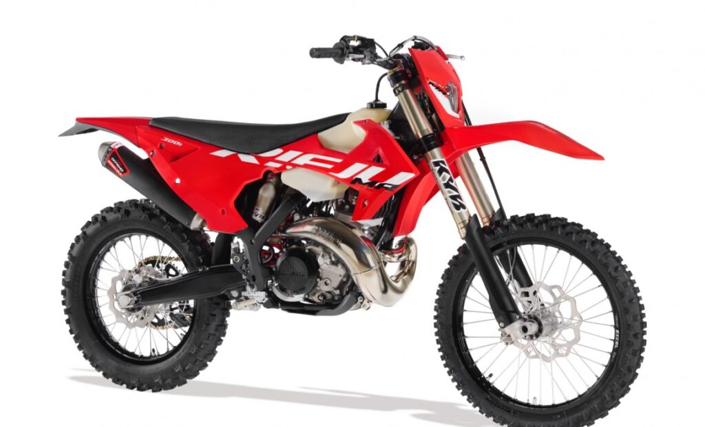 mr-racing-300i-racing